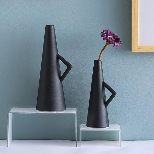 RENHET Nordic Black Ceramic Vase - Renée Laurént