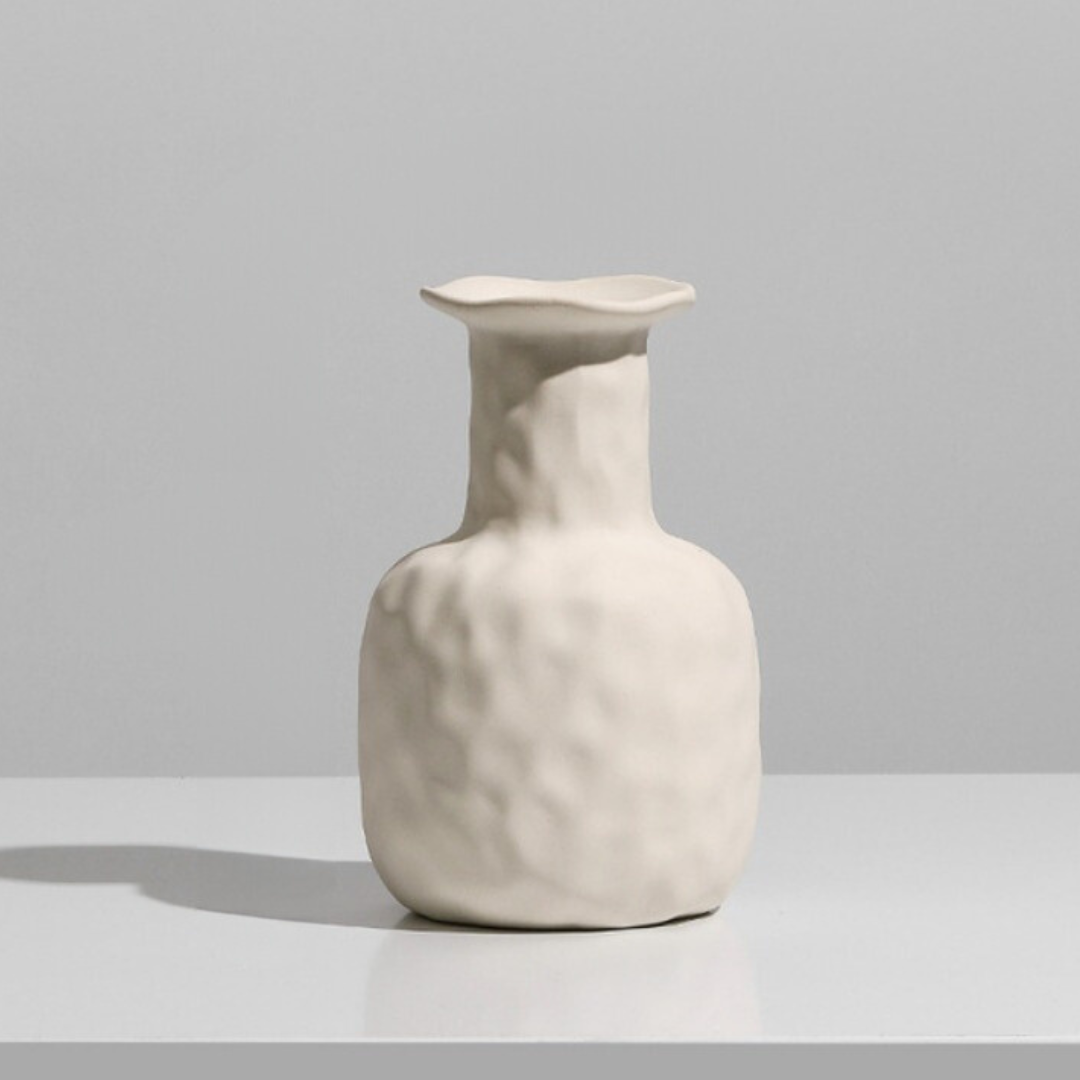 AKSEL Scandinavian Vase - Renée Laurént