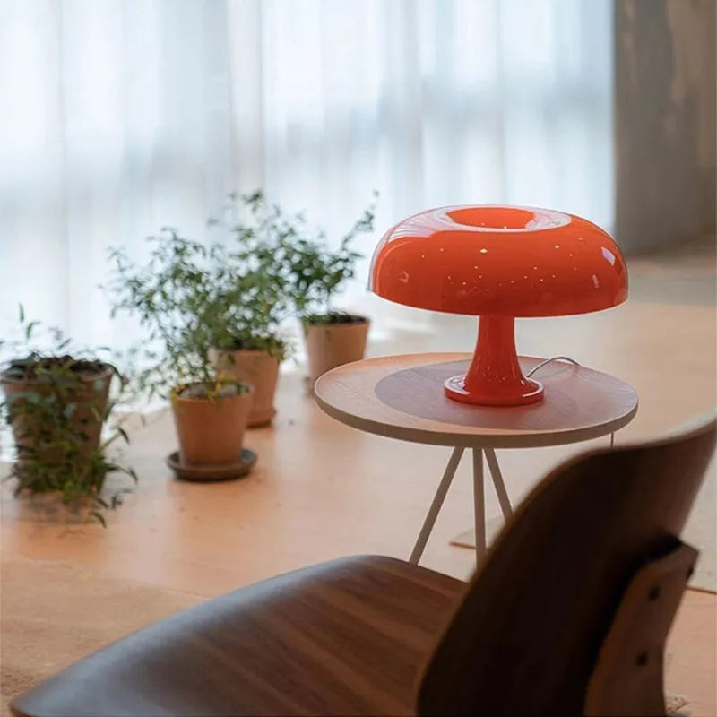 Minimalistic Mushroom Lamp - Renée Laurént