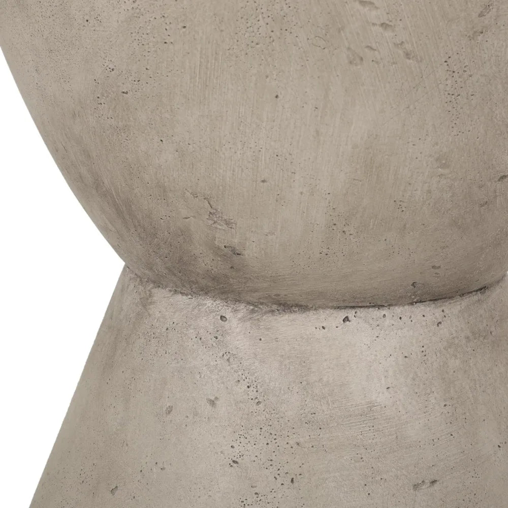 Lightweight Concrete Side Table - Renée Laurént