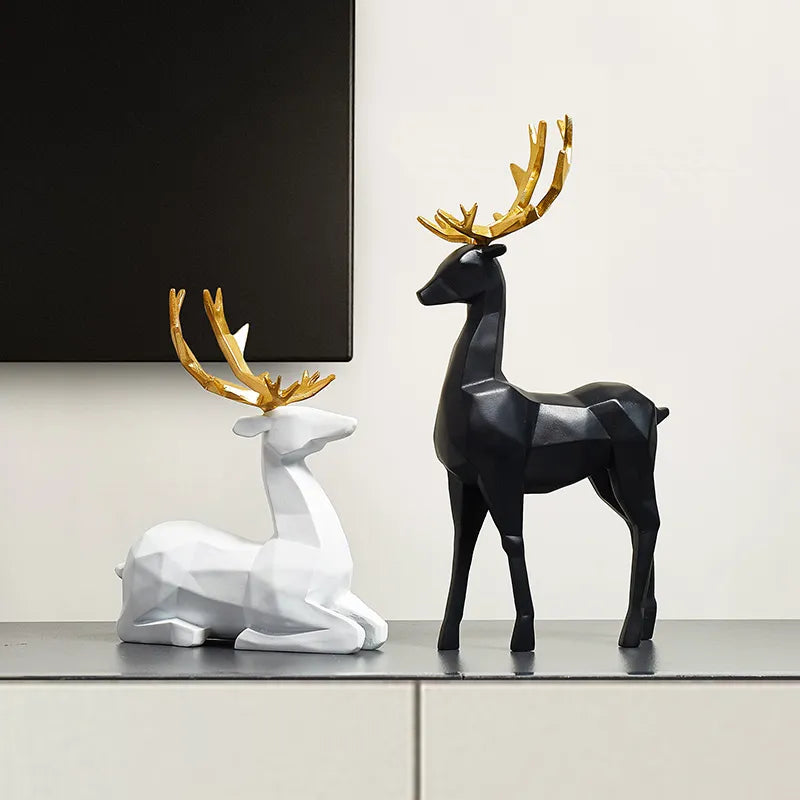 Nordic Reindeer Table Décor - Renée Laurént
